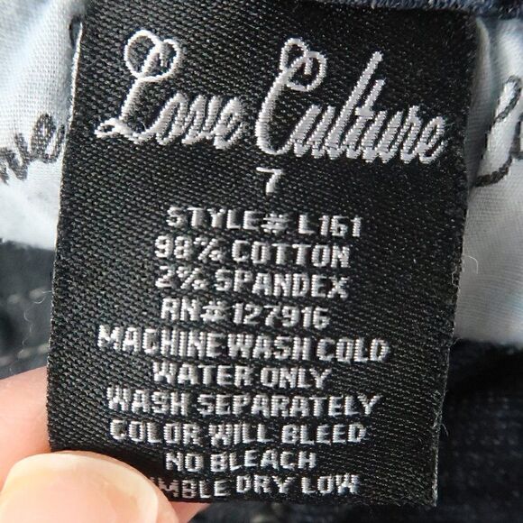 LOVE CULTURE DARK WASH STRETCH STRAIGHT CUT BLUE JEANS WOMENS JUNIOR SIZE 7 - Picture 2 of 10